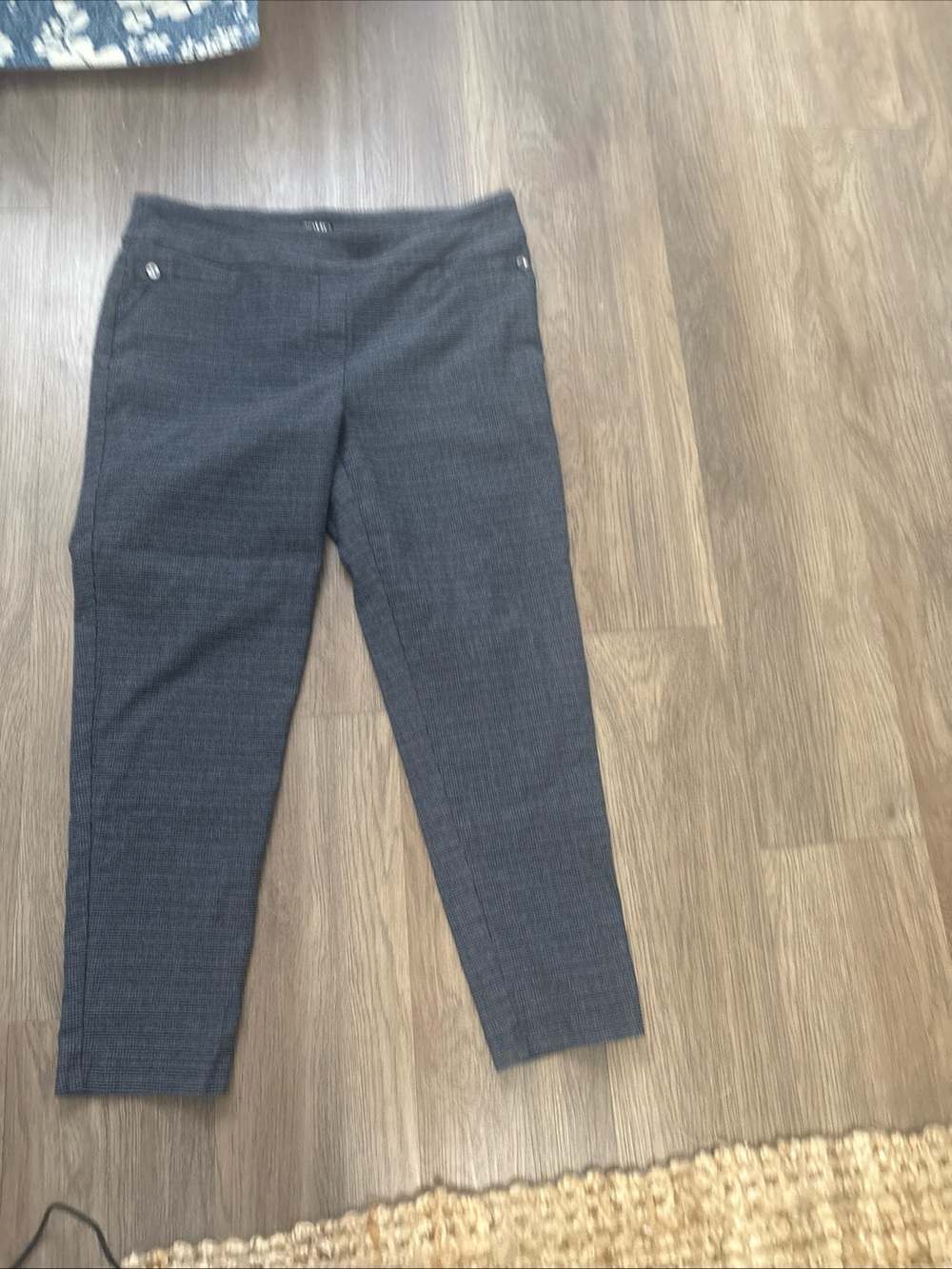 Soho Slim Ponte Ankle Pants in Charcoal